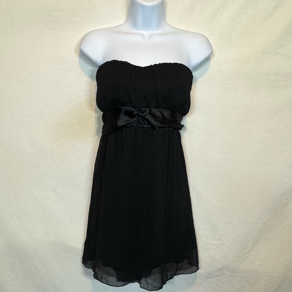 A-62 No Boundaries Strapless Black Lined Mini Dress Size 15/17â Juniors